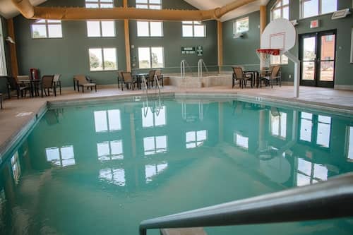 Pool 33 of 57