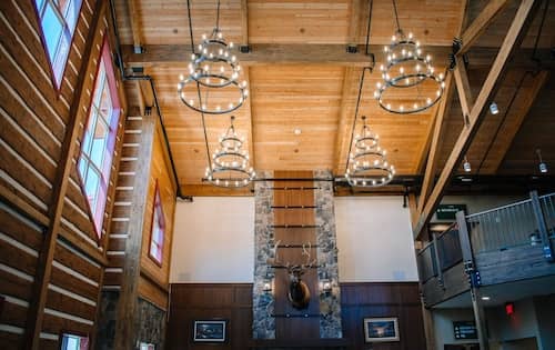 Lobby 2 of 57